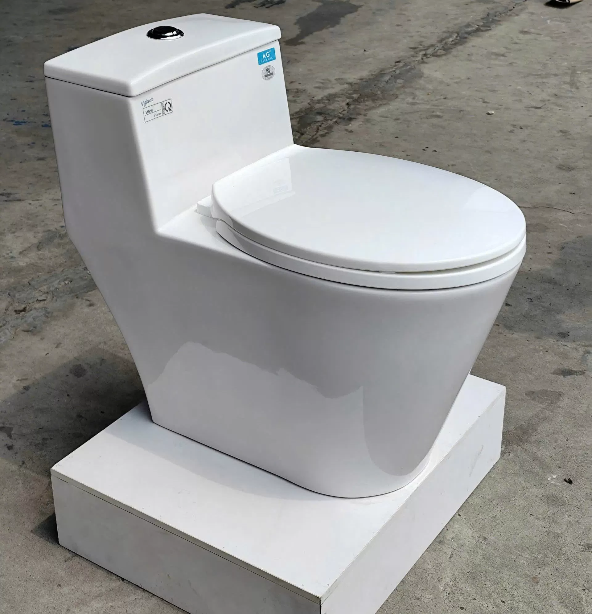 Bồn Cầu Viglacera V823